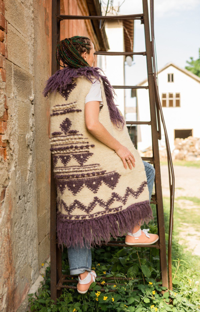 Безрукавка "Бузкова фантазія"